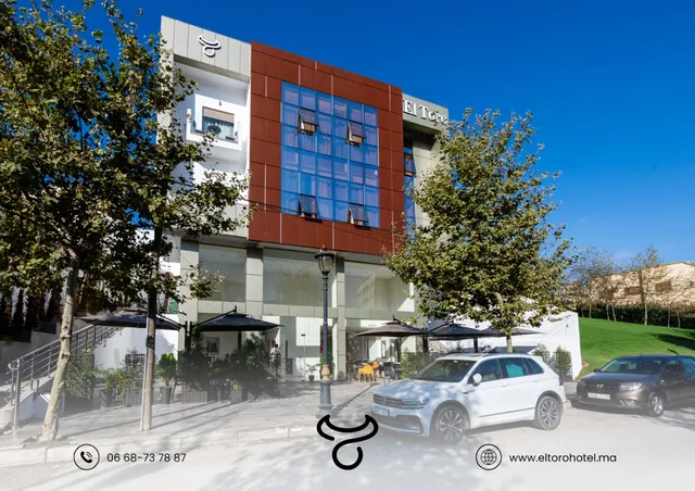 El Toro Hôtel by Expert Book