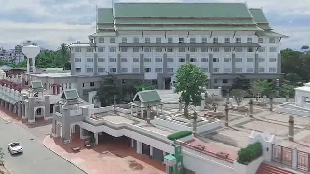 Wang Chan River View