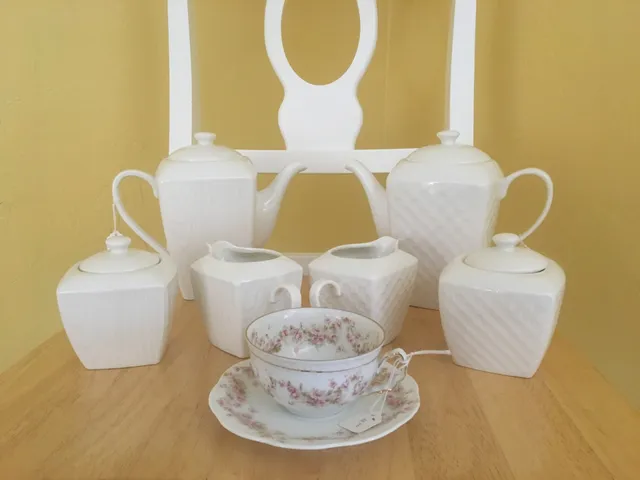 Teacups Teas and Things