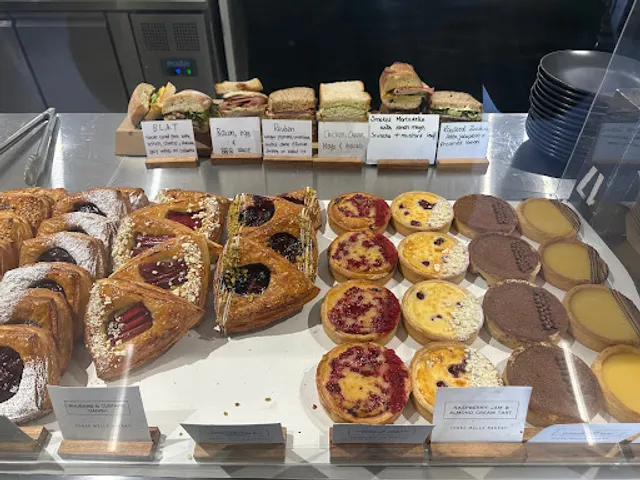 Three Mills Bakery Leeton St