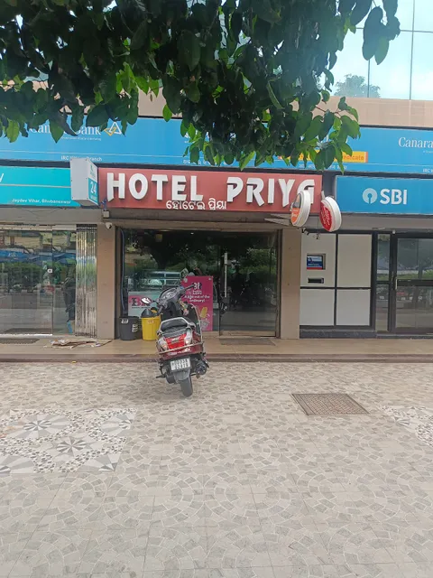 Priya Restaurant