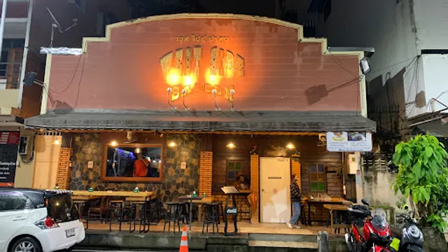 Westside Saloon Hatyai Pub & Restaurant