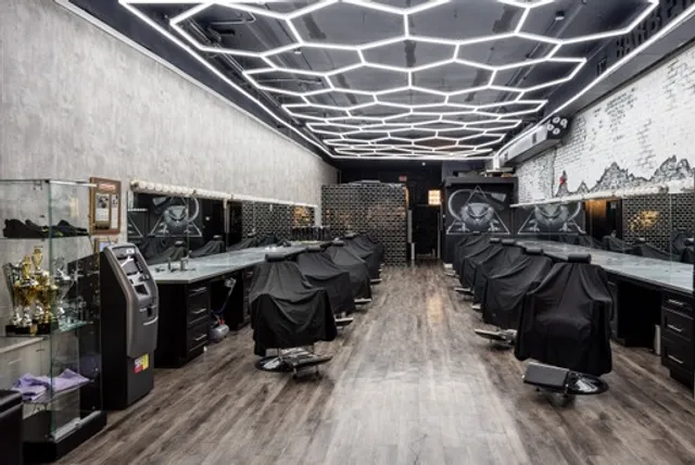 Bearded Dragon Barbershop