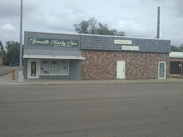 Roncalli Nearly New Store