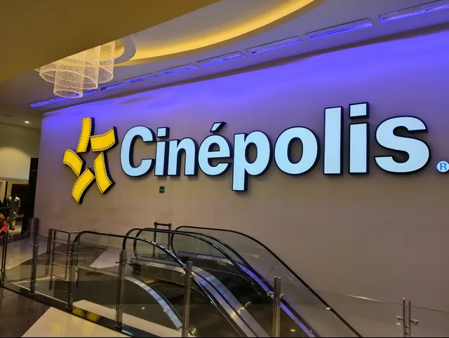 Cinepolis Kochi
