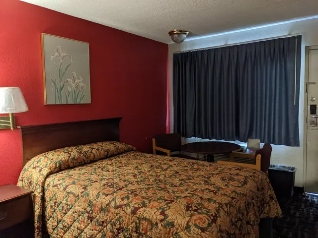 Economy Inn