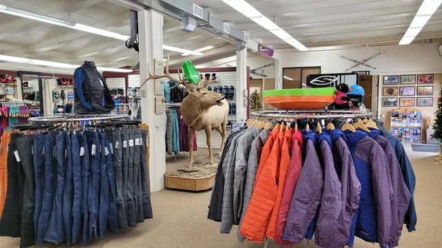 TrailHead Ski Shop