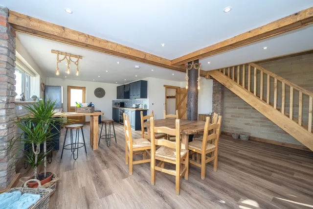 Mullicourt Priory Barns