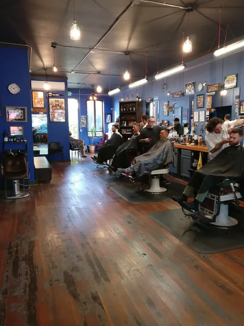 Buzzerd's Barber Shop