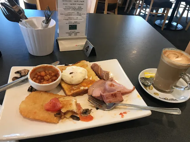 76 Steps Cafe Restaurant