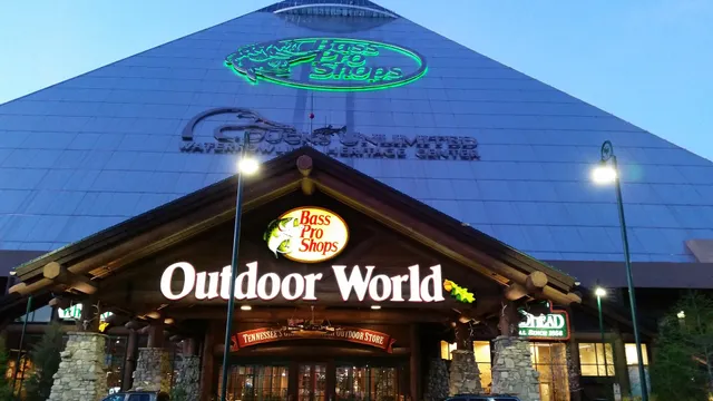 Bass Pro Shops