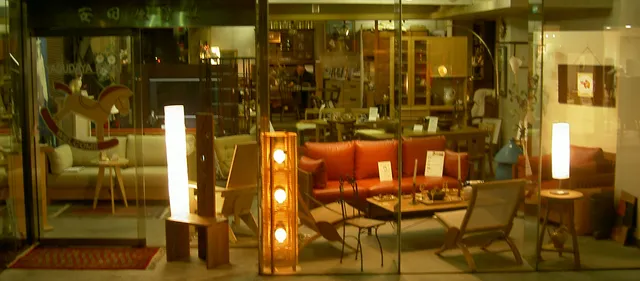 株式会社 安田屋家具店