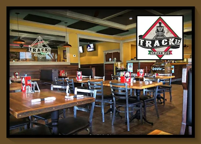 Track 32 Italian Pub