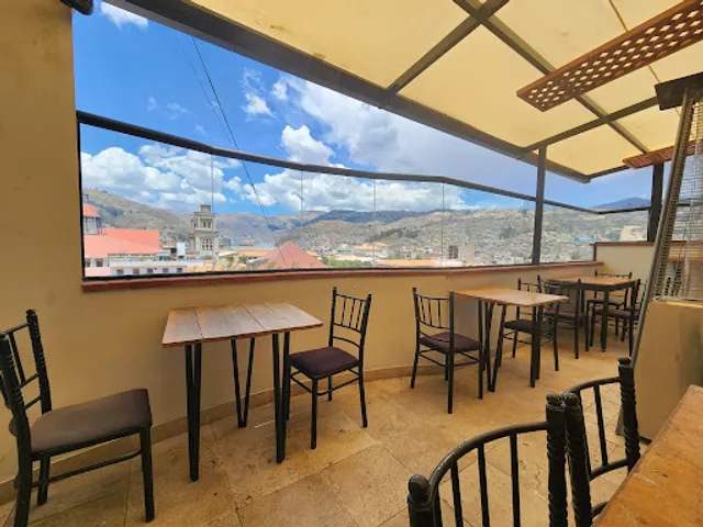 Cima Restaurant and Bar