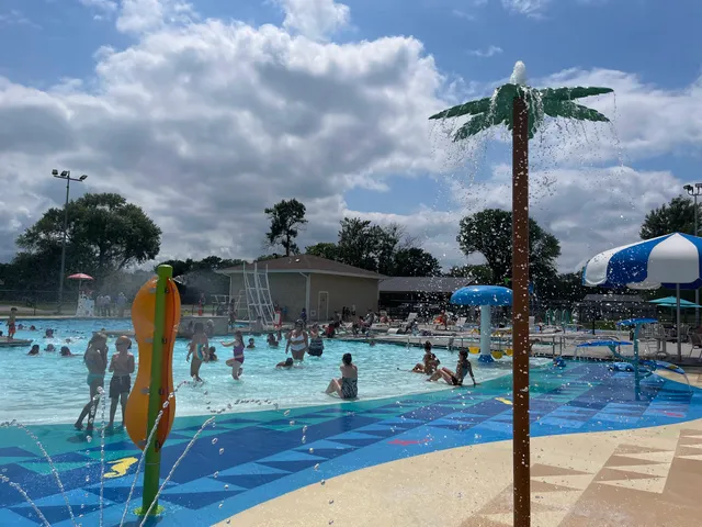 Mexico Municipal Pool