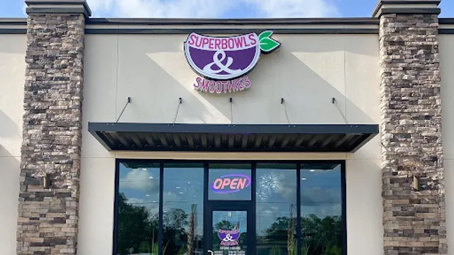 SuperBowls & Smoothies