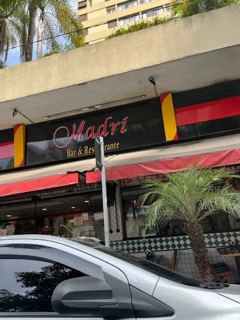Madri Lancheria e Restaurante