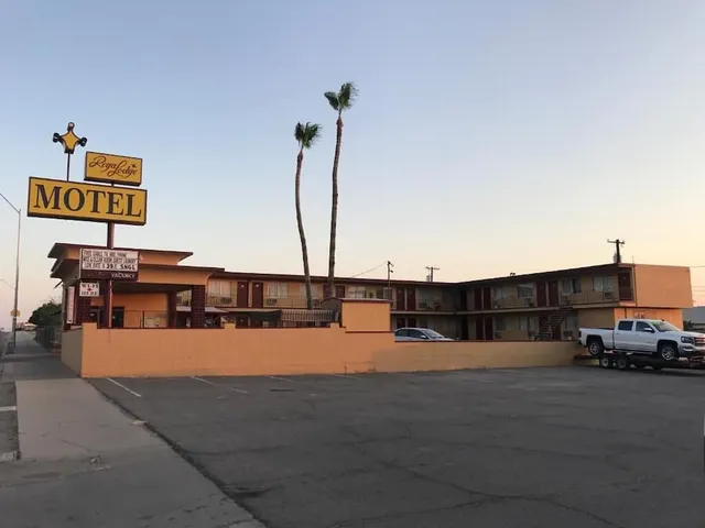 RegaLodge Motel