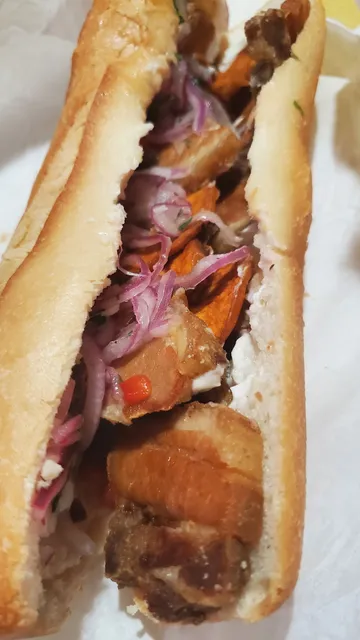 Buenazo Peruvian Grill Restaurant