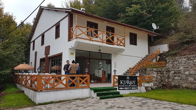Kuray Çamlıpınar Konuk Evi