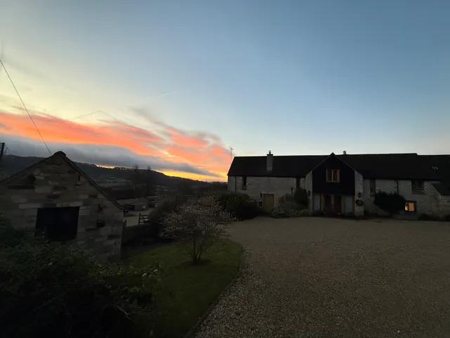 Barncastle & Barncottage