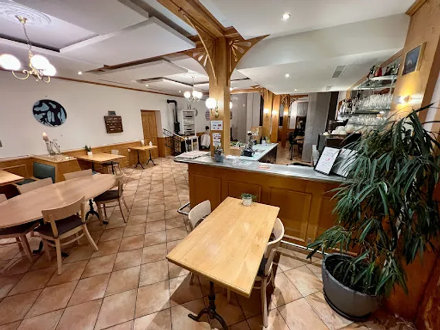 Hôtel de Ville Café restaurant