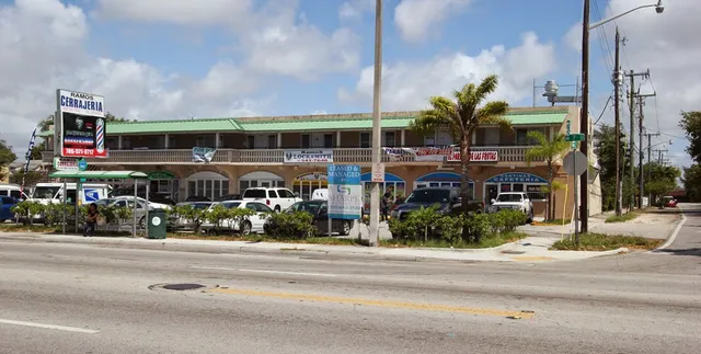 Cuban Shopping Center