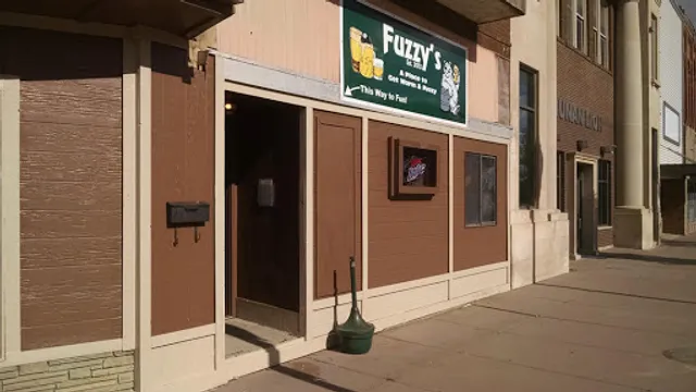 Fuzzy's Bar