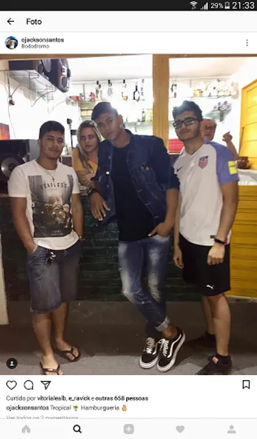 Hamburgueria Tropical