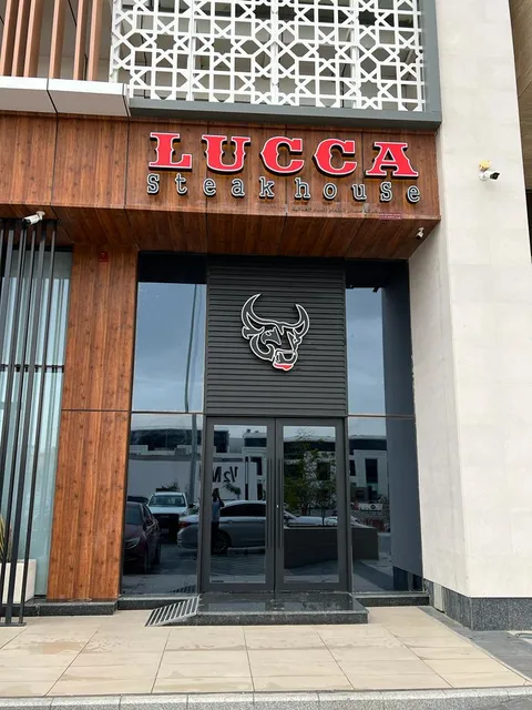 Lucca Steak House Anas bin Malek