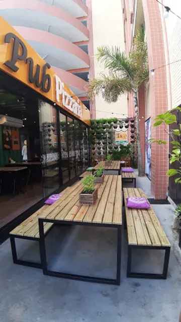 Taco Pub Pizzaria