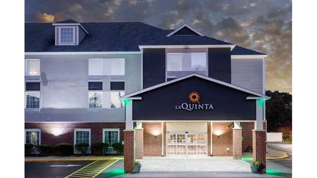 La Quinta Inn & Suites by Wyndham Ely