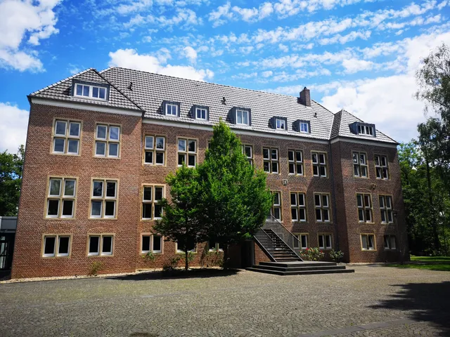 Wasserburg Rindern - Katholisches Bildungszentrum