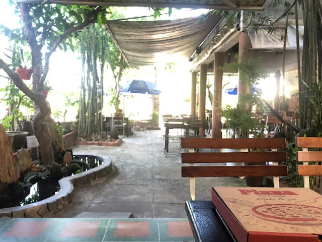 Restaurant and Coffee