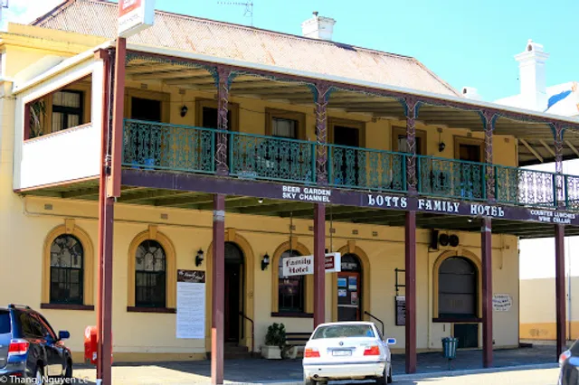Lotts Family Hotel Gundagai