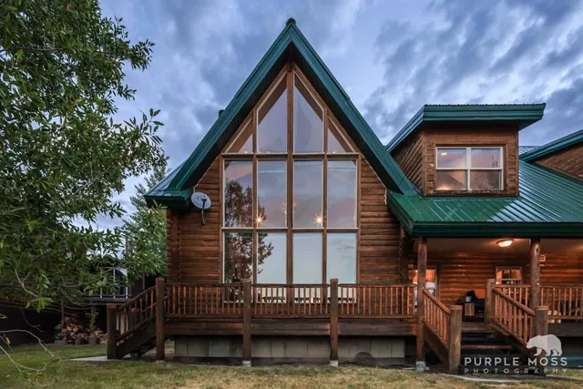 Scofield Lakefront Cabin