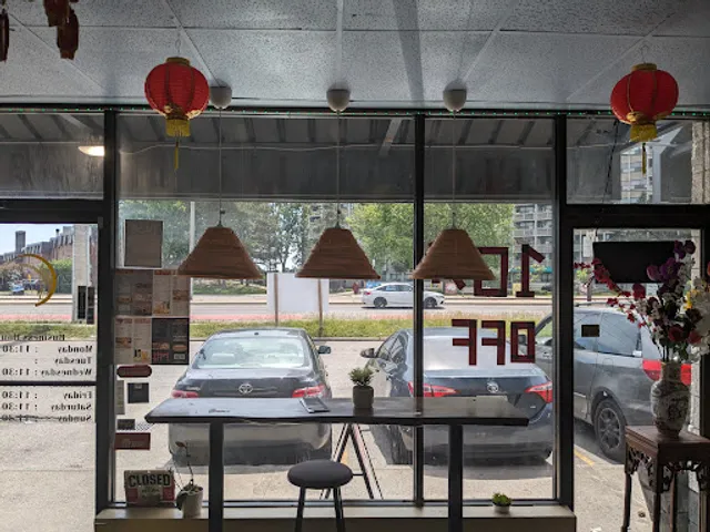 Hakka Rise & Momo Hub