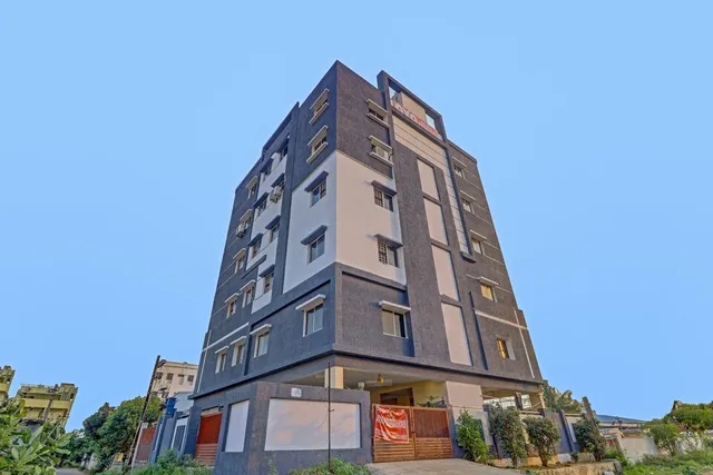 OYO Aruna Dwraka Homes