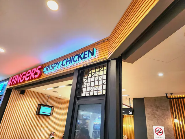 4 Fingers Crispy Chicken East Coast Mall
