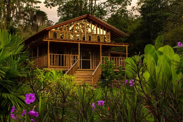 La cabaña en el Guadual