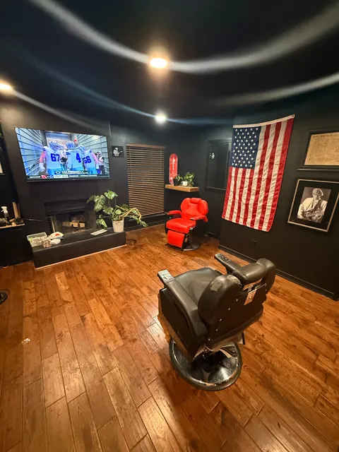 Clark's Barber + Beauty Lago Vista