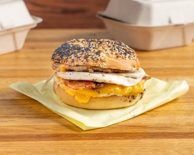 Puddletown Bagels - Milwaukie Station (SE 21st Ave. & Main St.)