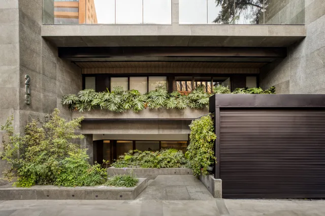 UTOPIC Platón by ULIV