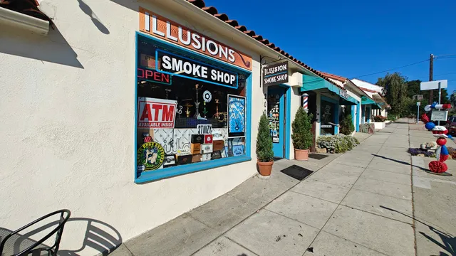 Illusions Vape & Pipes