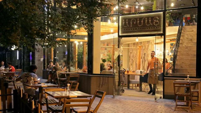 Armat Lounge Restaurant