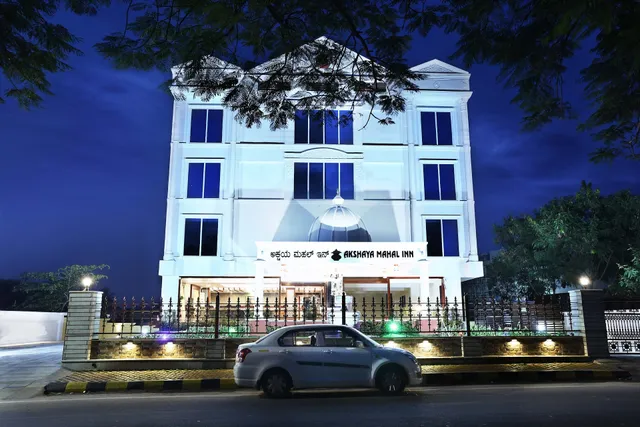 Treebo Premium Akshaya Mahal Inn