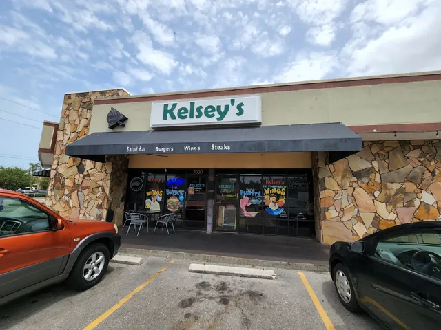 Paradise Bay Shopping Center