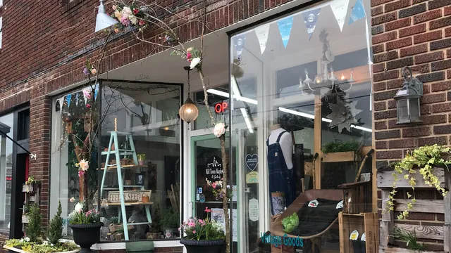 Main St. Market & Gallery