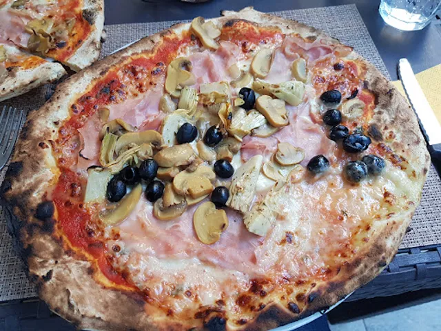 Pizzeria La Sorgente