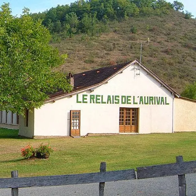 Le Relais De L'aurival, Gîte Et Auberge De Groupes, Centre D'hébergement